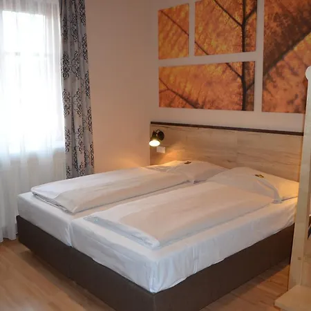 Jufa 퓌르슈텐펠트