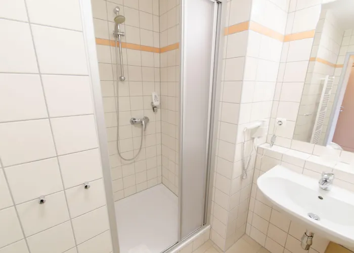 Jufa فورستنفيلد