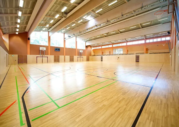 Jufa فندق فورستنفيلد