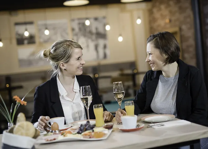 Jufa Fürstenfeld 3*