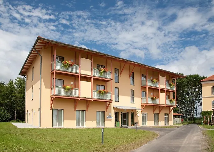 Jufa فندق فورستنفيلد